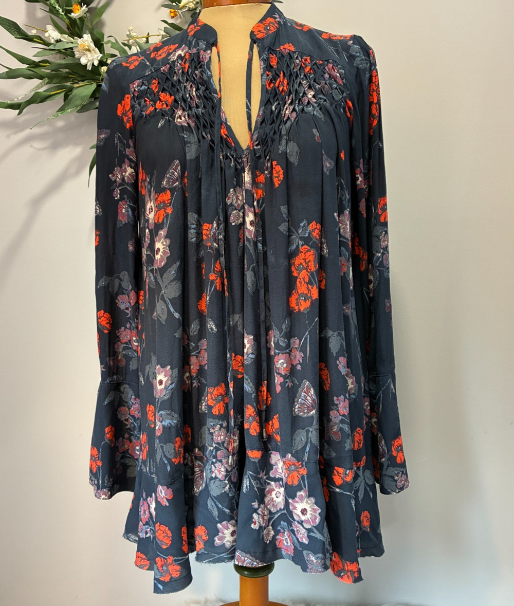 Free People Pebble Crepe Fine Tunic Navy Blue Floral Smocked Peasant Blouse, S